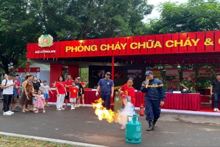 Hà Nội kiên quyết dừng hoạt động cơ sở vi phạm chưa khắc phục về phòng cháy, chữa cháy