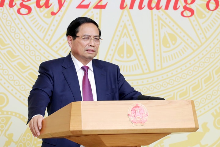 Thủ tướng Phạm Minh Chính: T riển khai hiệu quả chủ trương miễn, hỗ trợ học phí, bữa ăn trưa cho học sinh