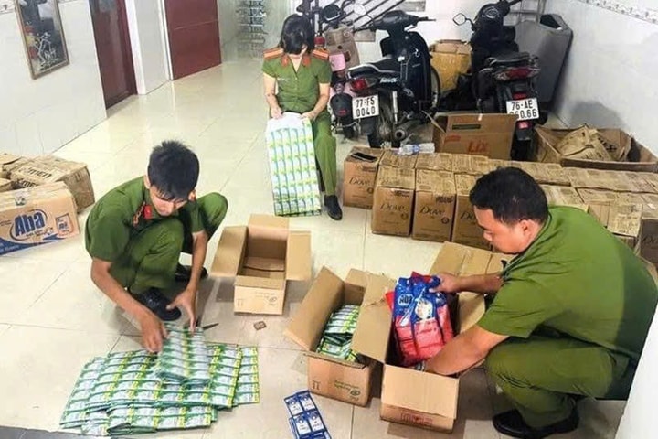Gia Lai: Phát hiện hơn 40.000 sản phẩm hàng giả tại nhà nghỉ
