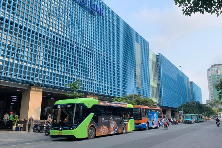 Hà Nội miễn phí xe buýt và đường sắt đô thị dịp Quốc khánh 2-9