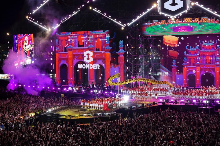 Đại nhạc hội “Moments of Wonder”: Hơn 50.000 khán giả bùng cháy cùng khát vọng Việt Nam vươn xa