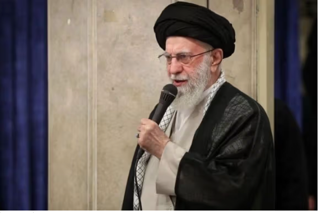 Lãnh tụ tối cao Iran từ chối đàm phán trực tiếp với Mỹ