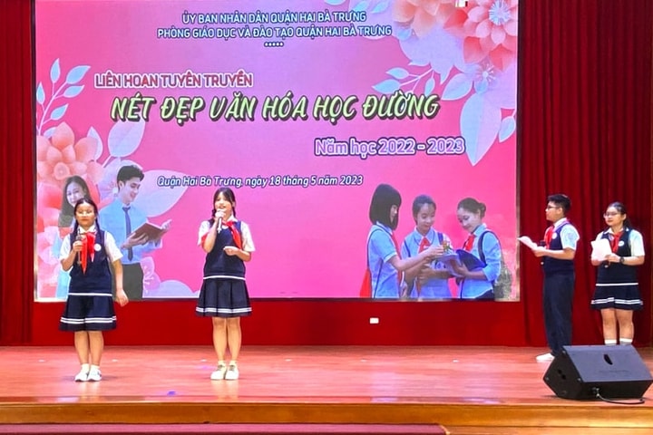 Thiết lập đường dây nóng bảo đảm an toàn trường học