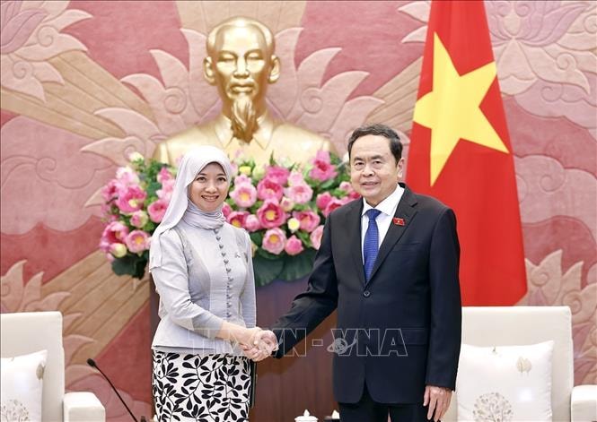 Chủ tịch Quốc hội Trần Thanh Mẫn tiếp Tổng Thư ký AIPA