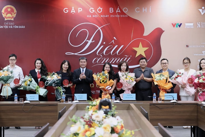 Vietcombank đồng hành cùng Hoà nhạc quốc gia "Điều còn mãi" 2025