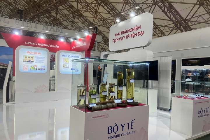 Y tế Việt Nam - Hành trình 80 năm vì sức khỏe nhân dân”