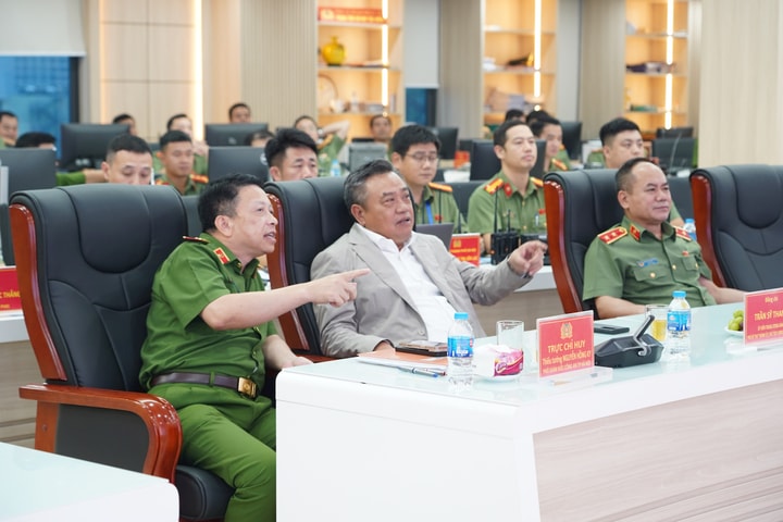 ‎Chủ tịch UBND TP Hà Nội trực tiếp chỉ đạo công tác bảo đảm an ninh trật tự sơ duyệt diễu binh, diễu hành