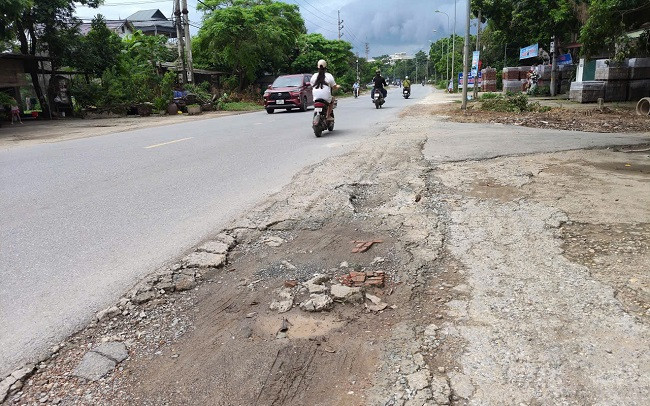 Xã Đoài Phương: Quốc lộ 21A, tỉnh lộ 418 xuống cấp gây mất an toàn giao thông