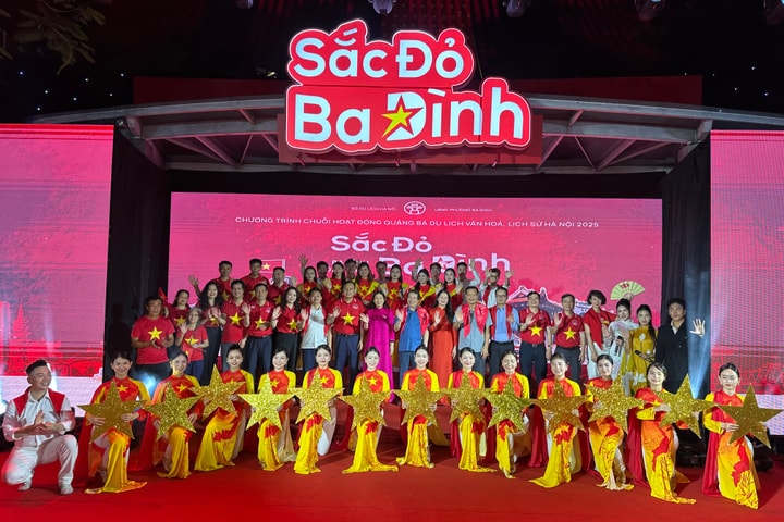 Khai mạc chương trình “Sắc đỏ Ba Đình” quảng bá văn hoá, lịch sử Hà Nội