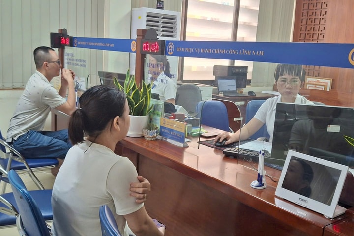 Hà Nội tiếp nhận trực tuyến 100% hồ sơ TTHC thuộc UBND thành phố từ ngày 3-9