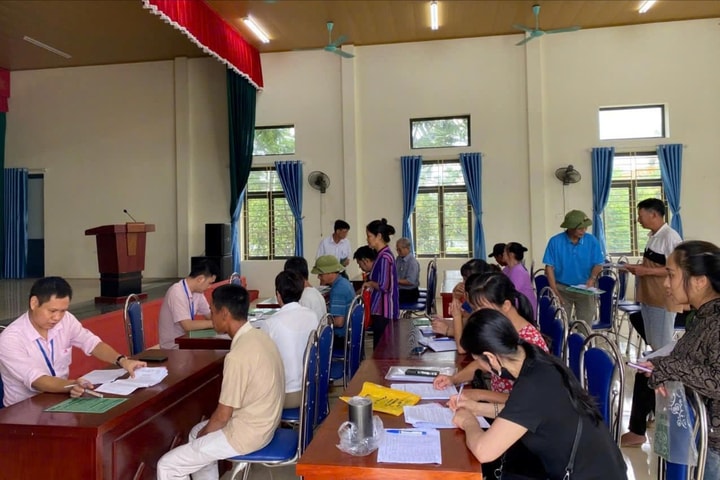 Ngân hàng Chính sách xã hội thành phố thực hiện đối chiếu, phân loại nợ