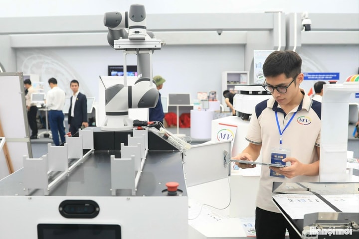 Không gian khoa học - công nghệ Hà Nội: Nơi hội tụ trí tuệ, khát vọng đổi mới sáng tạo