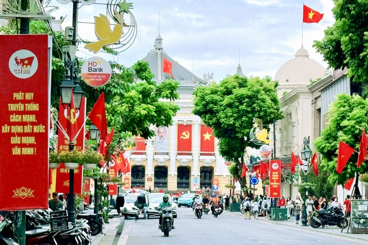 Vinh quang đời đời đất nước, dân tộc Việt Nam