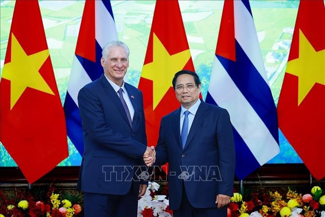 Thủ tướng Phạm Minh Chính hội kiến Bí thư thứ Nhất, Chủ tịch Cuba Miguel Díaz-Canel