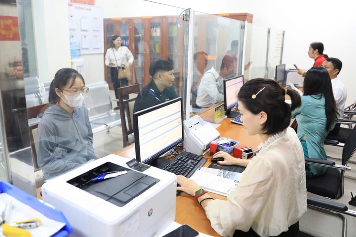 Nhận diện khó khăn để đáp ứng tốt hơn nguyện vọng nhân dân