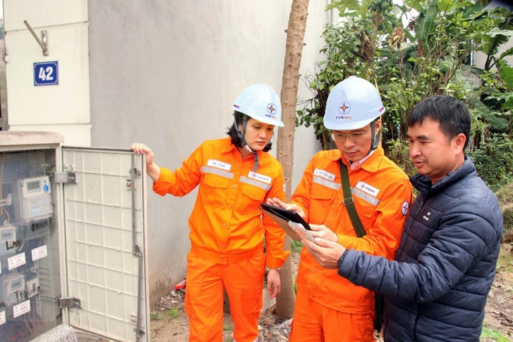 Ngành Điện cam kết công khai, minh bạch trong xác minh hóa đơn điện