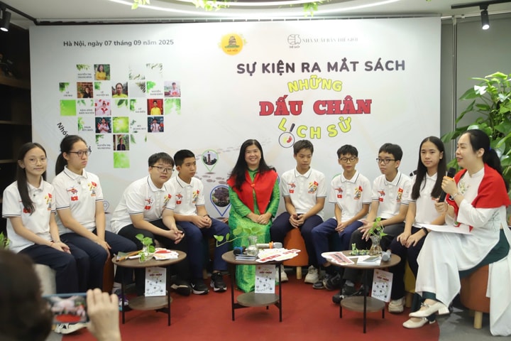 Khám phá Hà Nội qua cuốn sách “Những dấu chân lịch sử”