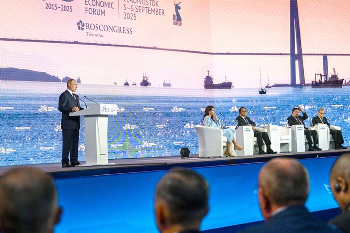 Diễn đàn Kinh tế phương Đông lần thứ mười tại Nga: Mở rộng hợp tác, tìm kiếm cơ hội
