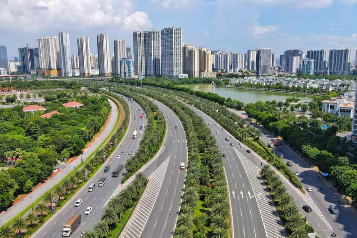 Xây dựng phương án phân làn xe tải trên đại lộ Thăng Long, đường Võ Nguyên Giáp Tạo sự đồng bộ trong quản lý và nâng cao hiệu quả lưu thông
