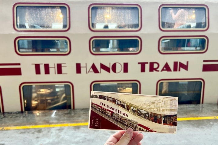 Vận hành đoàn tàu du lịch “Hà Nội 5 cửa ô” với giá vé cao nhất 750.000 đồng/người