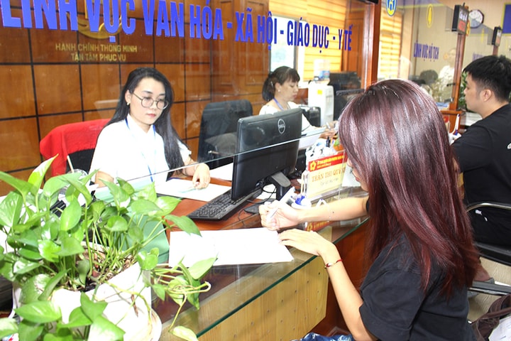 Hà Nội chấn chỉnh lạm dụng yêu cầu nộp bản sao có chứng thực