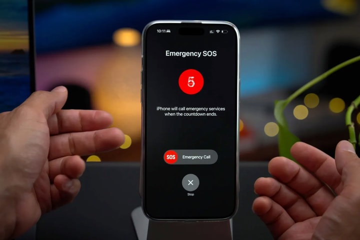 iPhone 14 và 15 có thêm 1 năm dịch vụ kết nối vệ tinh trong trường hợp khẩn cấp