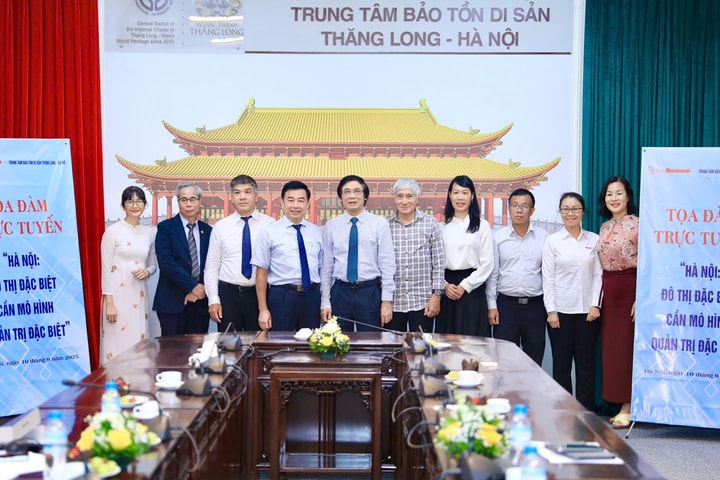 Tọa đàm trực tuyến “Hà Nội: Đô thị đặc biệt cần mô hình quản trị đặc biệt"