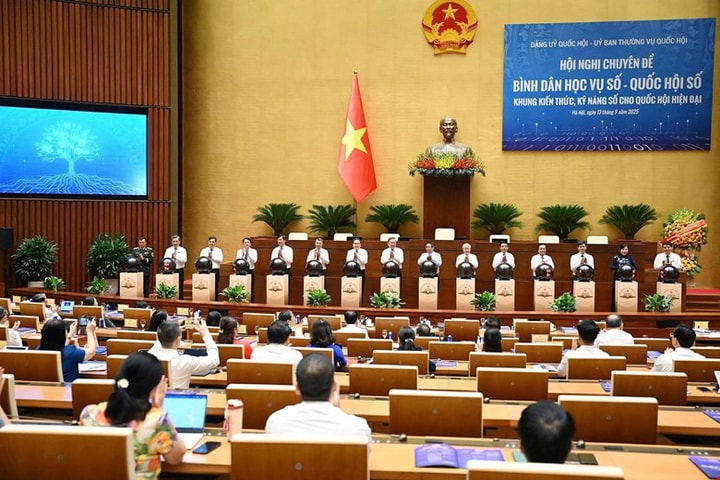 Tổng Bí thư Tô Lâm: “Bình dân học vụ số” phải trở thành phong trào cách mạng, toàn dân, toàn diện