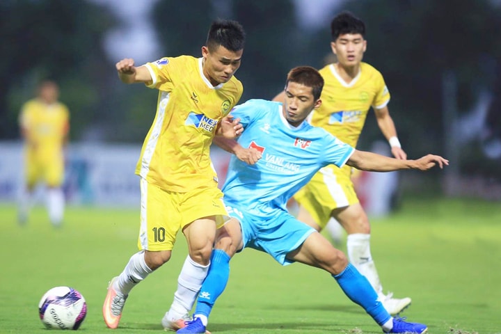 Hồi chuông cảnh tỉnh cho bóng đá chuyên nghiệp