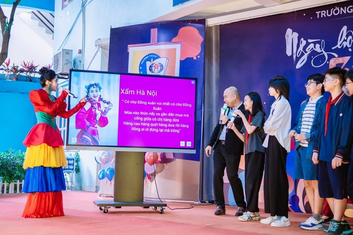 Giải bài toán mời chuyên gia, nghệ sĩ dạy học ở trường phổ thông