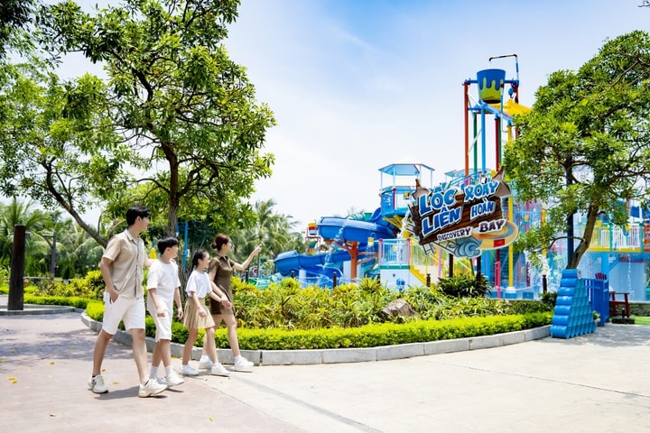 Đi đu đưa đi tại công viên nước Lốc Xoáy Sun World Ha Long chỉ 100.000 đồng