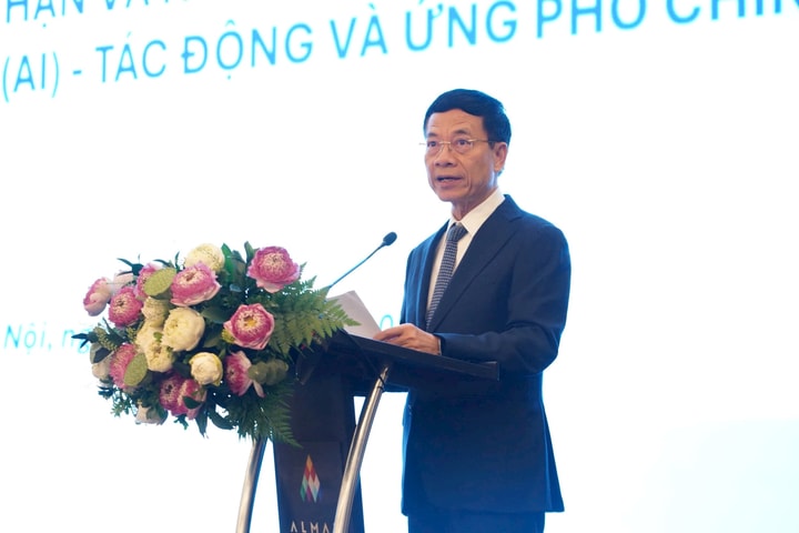 Bộ trưởng Nguyễn Mạnh Hùng: Phát triển AI vừa nhanh, vừa an toàn, vừa nhân văn