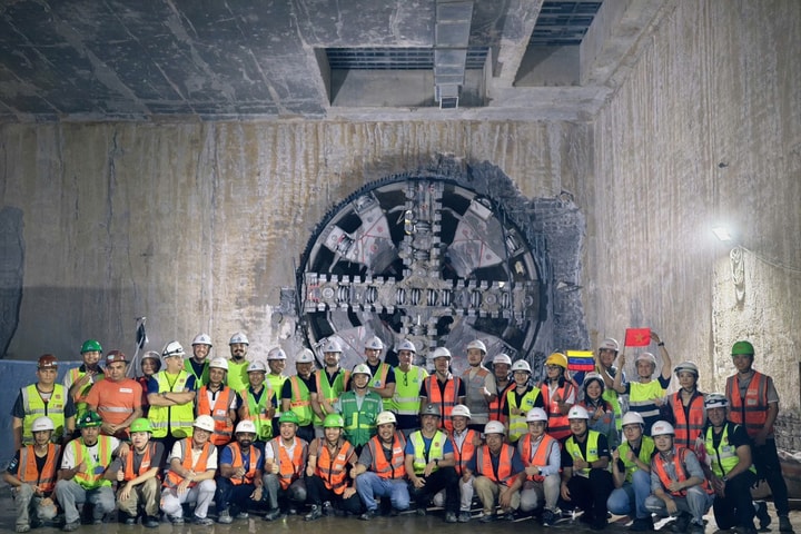 Máy đào hầm TBM số 2 của Dự án tuyến metro Nhổn - ga Hà Nội chính thức đến ga S10 - Cát Linh