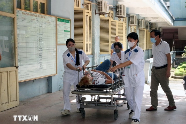 Tai nạn liên hoàn trên cao tốc Cầu Giẽ - Ninh Bình: Huy động nhân lực cấp cứu các nạn nhân