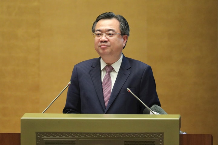 Bảo đảm an ninh năng lượng gắn với chuyển đổi "xanh"