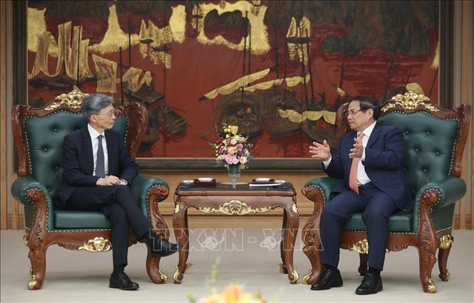 Thủ tướng Phạm Minh Chính tiếp Phó Tổng giám đốc Quỹ tiền tệ quốc tế Kenji Okamura