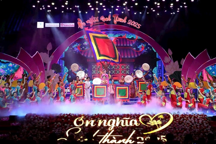 “Ơn nghĩa sinh thành 2025”: Lắng đọng đêm nghệ thuật tri ân và lan tỏa đạo hiếu