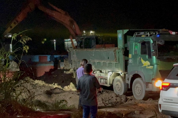 Phường Lĩnh Nam xử lý nghiêm hành vi đổ trộm phế thải