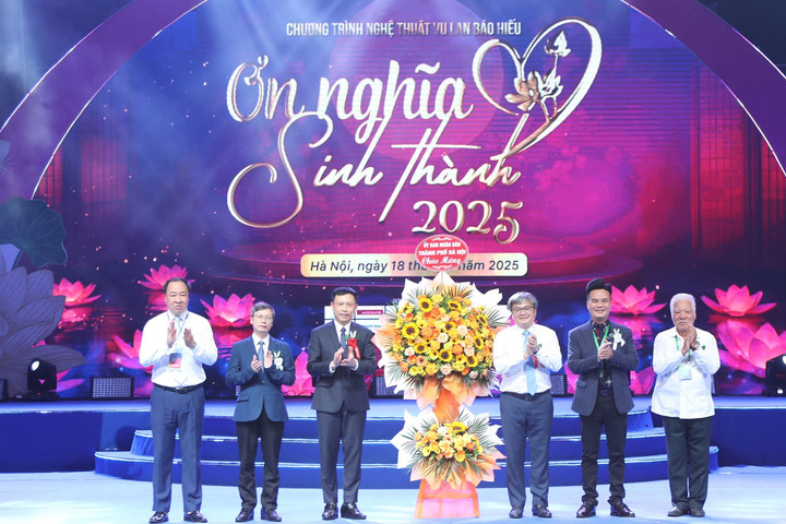 Chương trình nghệ thuật đặc biệt “Ơn nghĩa sinh thành 2025” lan tỏa giá trị đạo hiếu
