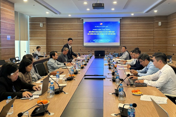 Giải thưởng “Sản phẩm công nghệ số Make in Viet Nam” năm 2025 gồm 8 hạng mục