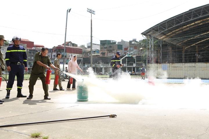 Hồng Hà: Mỗi người dân là “Chiến sĩ phòng cháy, chữa cháy tại chỗ”