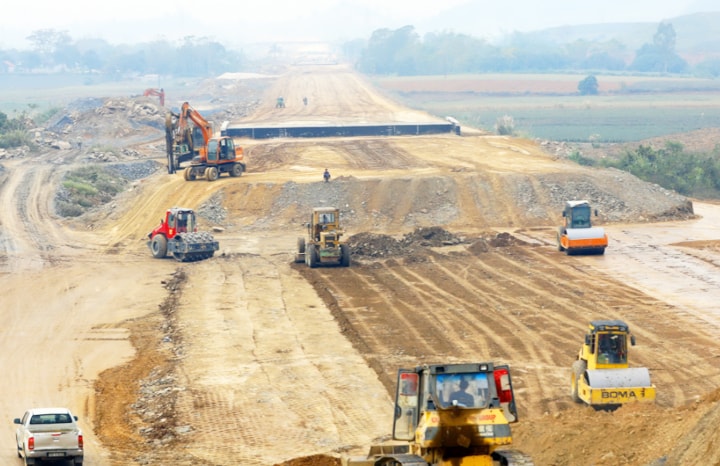 Nỗ lực hoàn thành đúng tiến độ các dự án trọng điểm ngành Giao thông vận tải