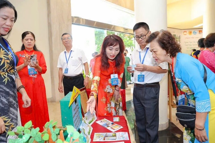 Tiên phong, sáng tạo chào mừng Đại hội phụ nữ các cấp