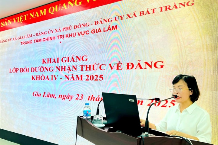 132 học viên xã Gia Lâm, Phù Đổng, Bát Tràng tham gia lớp bồi dưỡng nhận thức về Đảng