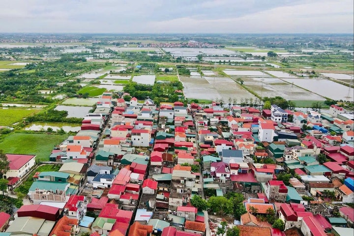 Phượng Dực lan tỏa phong trào hiến đất, chỉnh trang ao hồ, xây dựng nông thôn mới hiện đại