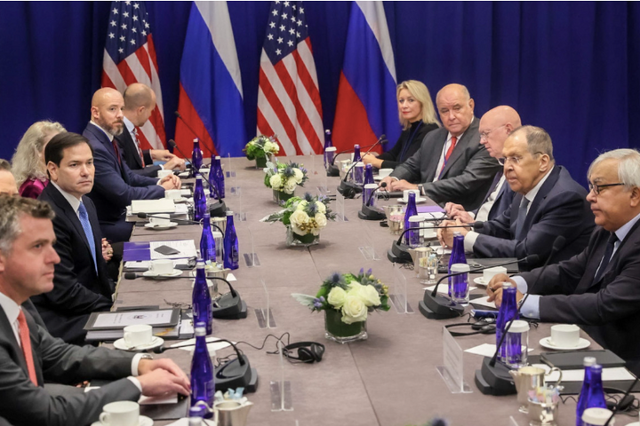 Bộ trưởng Ngoại giao Mỹ kêu gọi Nga chấm dứt xung đột ở Ukraine