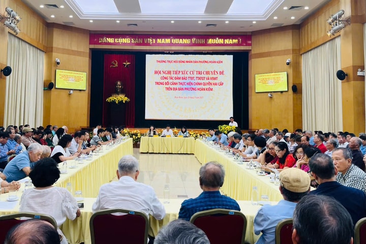 Phường Hoàn Kiếm "mạnh tay" xử lý vi phạm trật tự đô thị