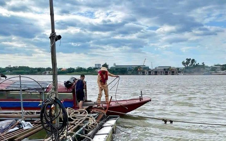 Phòng CSGT Hà Nội chủ động phương án ứng phó với cơn bão số 9