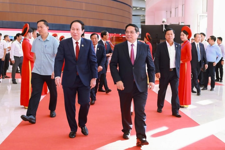 Thủ tướng Phạm Minh Chính dự và chỉ đạo Đại hội Đảng bộ thành phố Hải Phòng lần thứ I