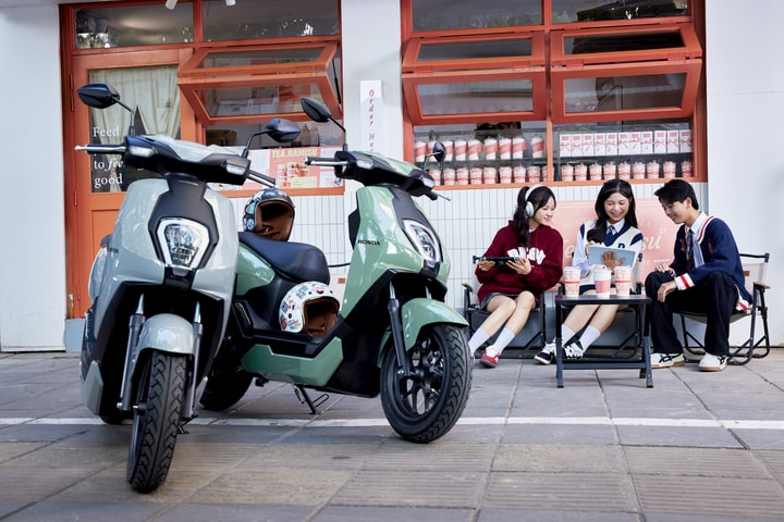 Honda Việt Nam công bố chính sách bán pin của xe gắn máy điện ICON e: